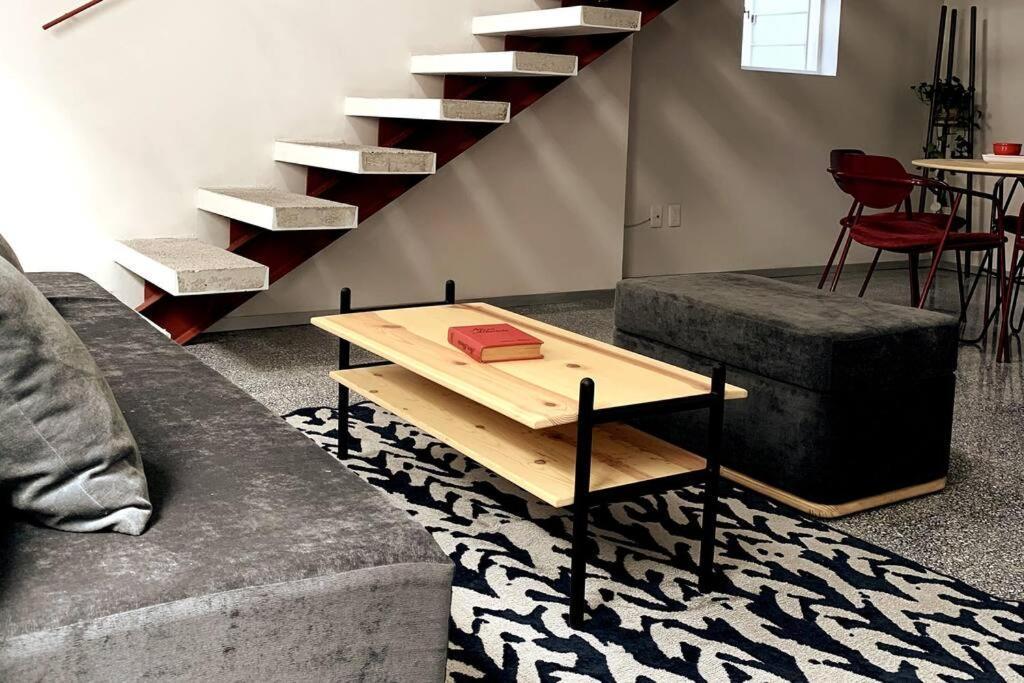 117 Suites Donceles Centro Historico Cdmx Kota Meksiko Bagian luar foto